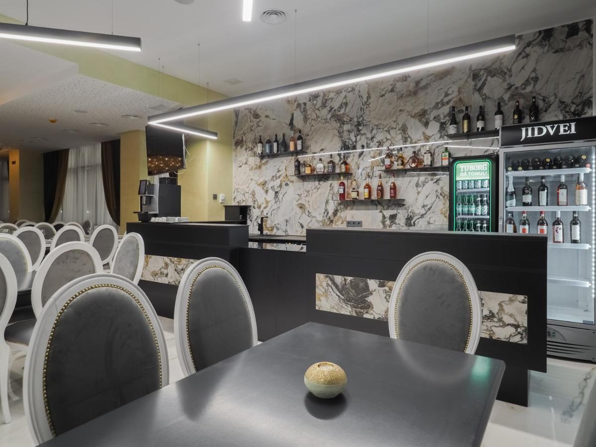 Hotel Anastasia Sibiu Buitenkant foto